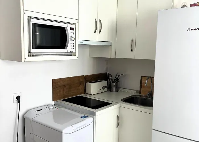 Apartamento Los Geranios * Фуэнхирола